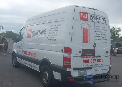 2013 Mercedes-Benz Sprinter 2500 from USA, damaged, VIN WD3PE7CC5D5732464